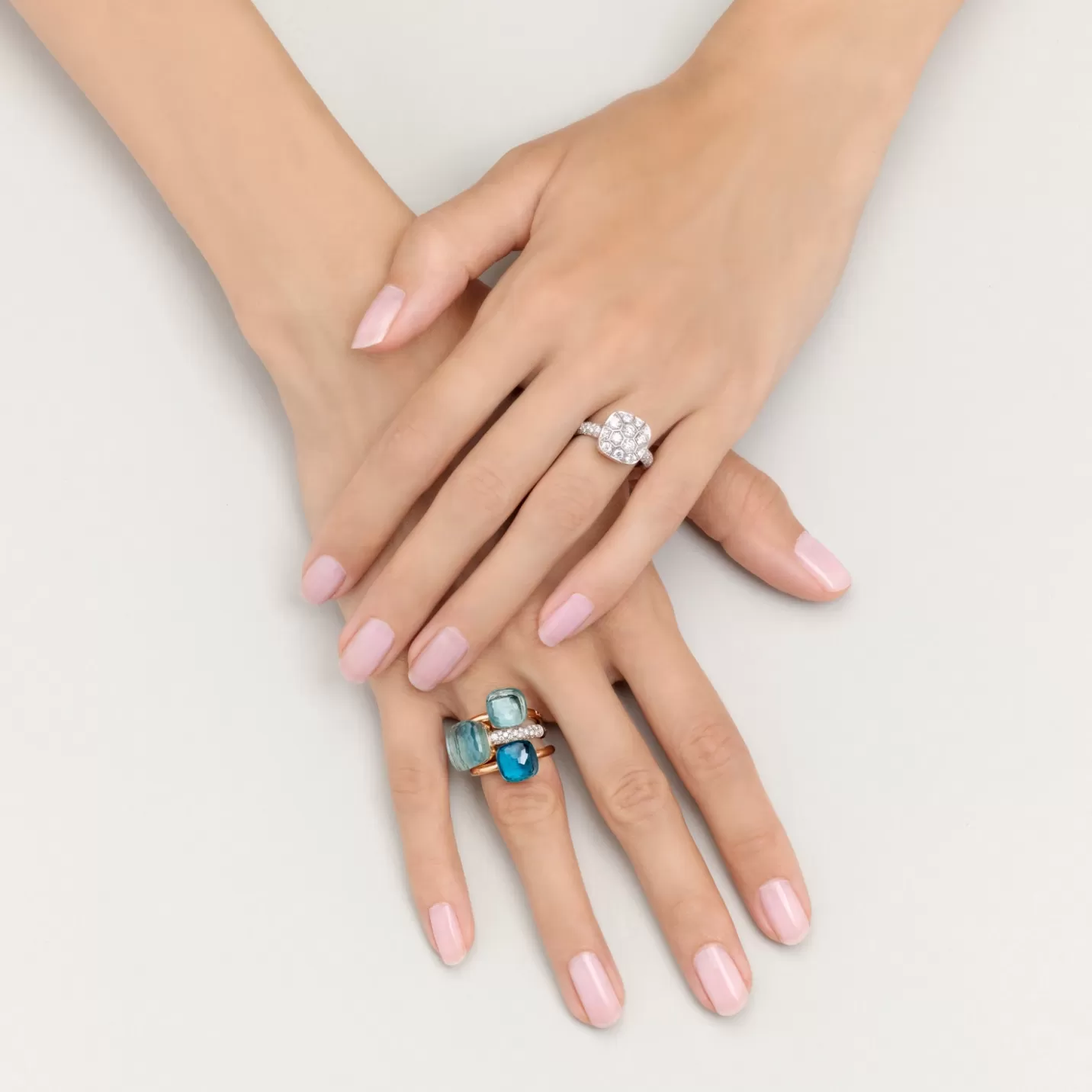 anello_nudo_maxi_5-2.webp Shop Anello Nudo Maxi Anelli